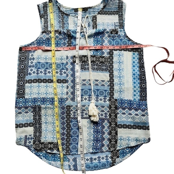Suzy Shier Blue Geometric Zellige Print Boho Sleeveless Top with Shirring Size M - Picture 11 of 12